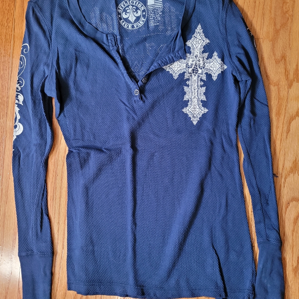 Affliction long sleeve top size small